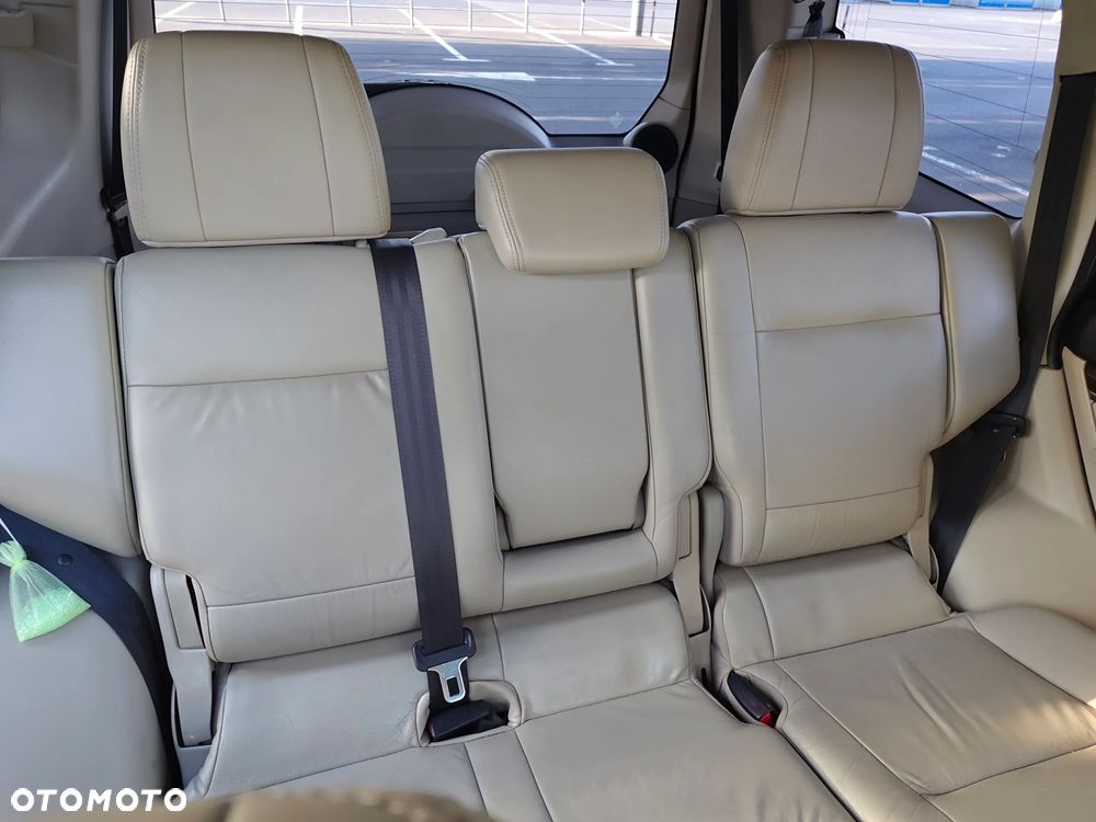 Mitsubishi Pajero 3.8 V6 Automatik Instyle - 11