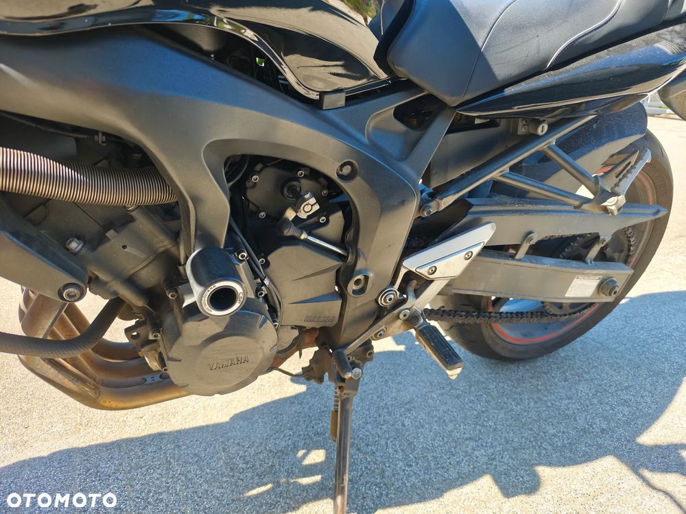 Yamaha FZ6 - 7