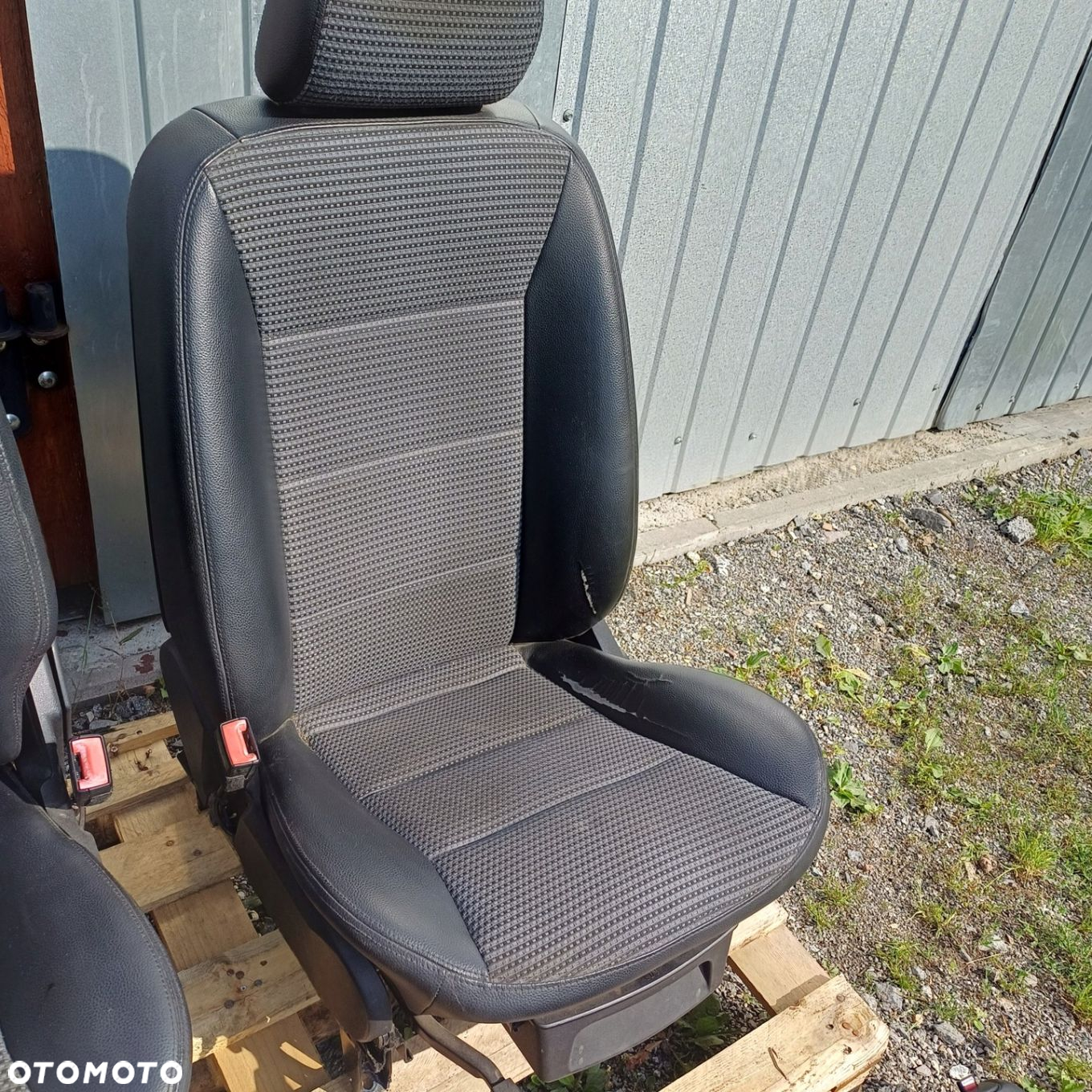 MERCEDES B-KLASA W245 FOTELE KANAPA PÓŁSKÓRA KOMPLET - 14