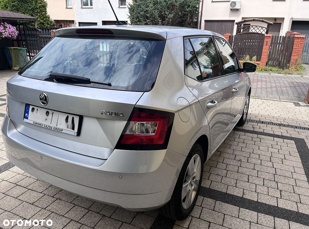 Skoda Fabia 1.0 TSI Ambition - 2