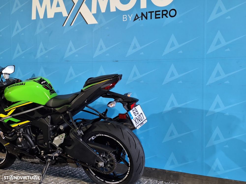 Kawasaki Ninja ZX-6R 636 - 7