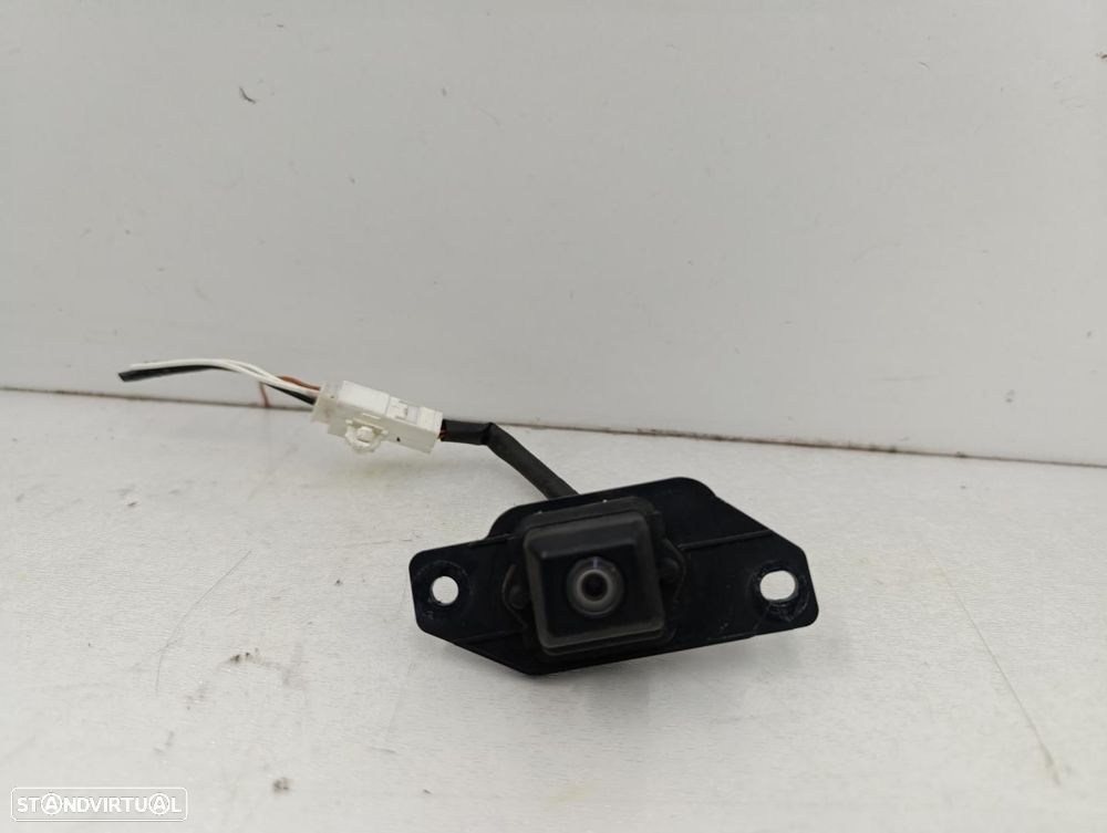CÂMERA DE VISÃO TRASEIRA TOYOTA LAND CRUISER J12 - 1