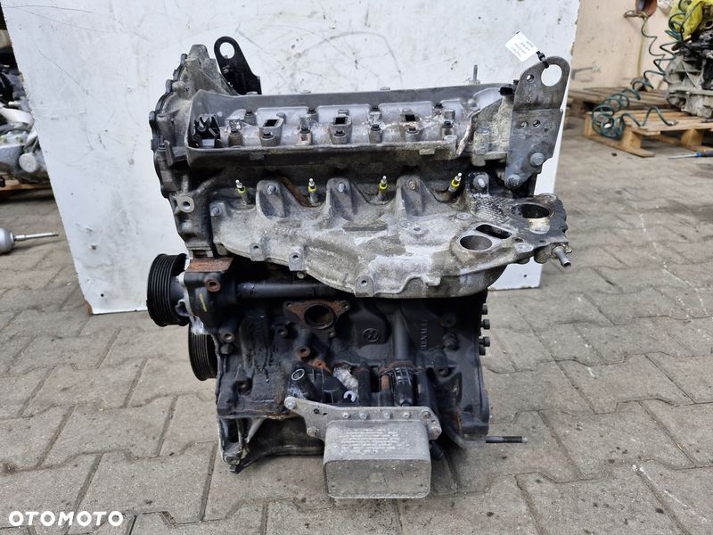 RENAULT TRAFIC III 3 VIVARO B 1.6 DCI SILNIK SŁUPEK R9M A408 R9MA408 - 8