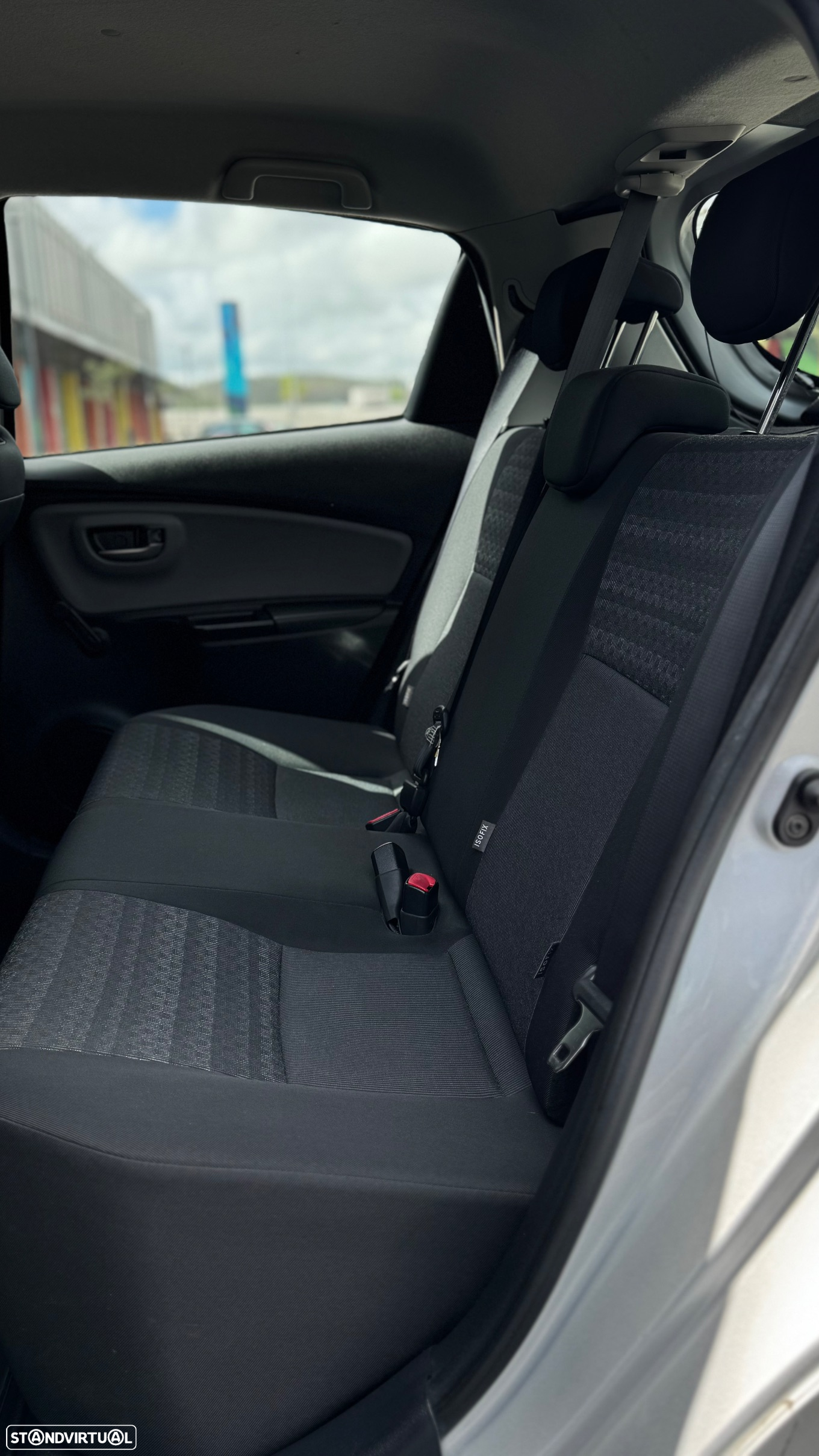 Toyota Yaris 1.4 D-4D Comfort+P.Style - 15