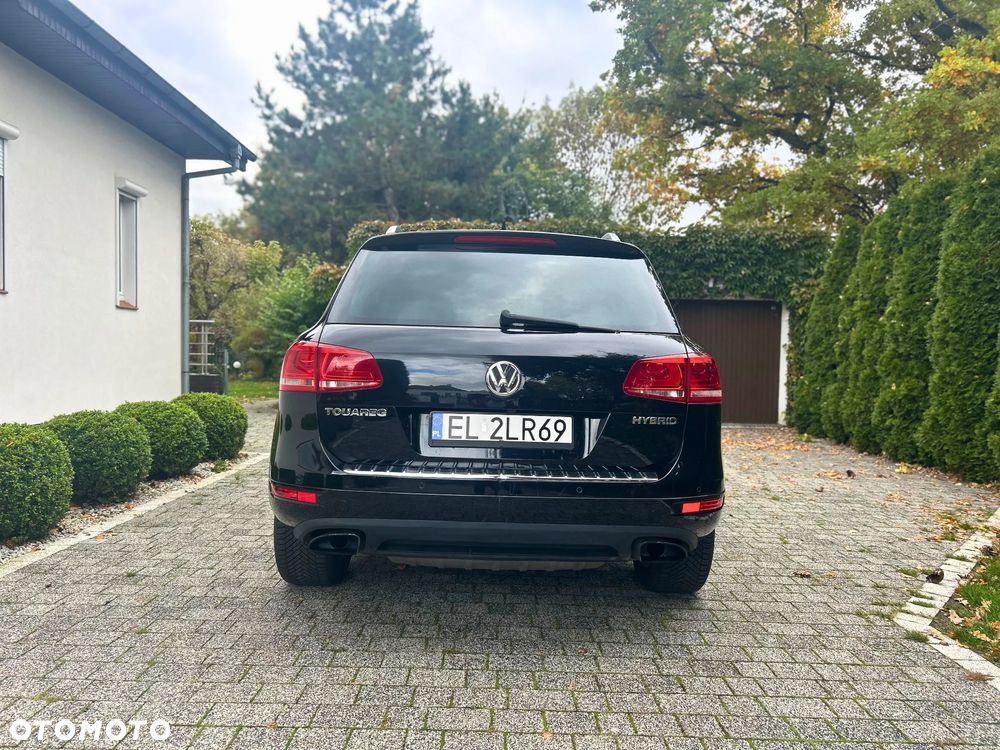 Volkswagen Touareg 3.0 Automatik - 12