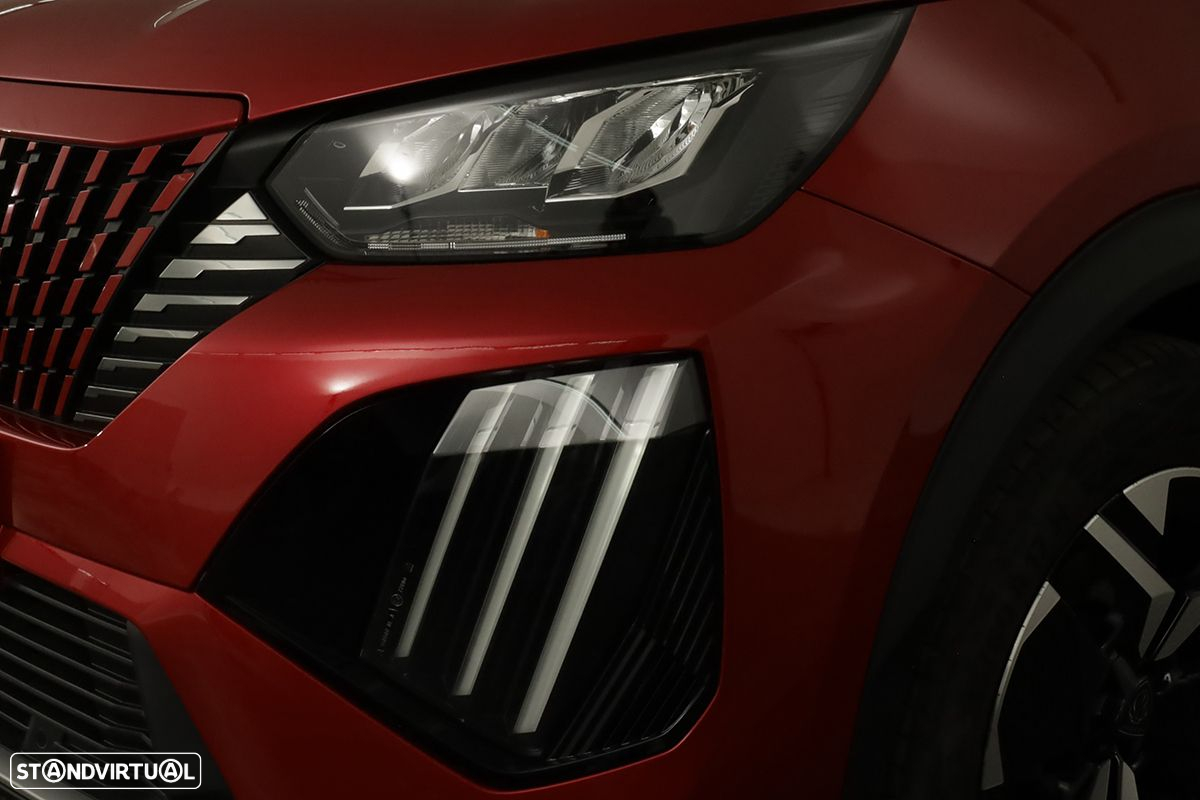 Peugeot 2008 1.2 PureTech Allure EAT8 - 6