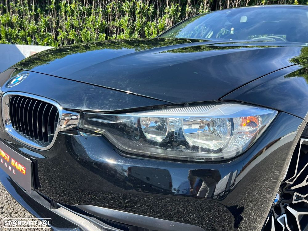 BMW 318 d - 23
