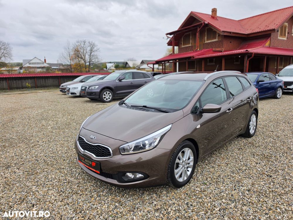Kia Ceed 1.6 CRDi 128 ISG Edition 7 - 10
