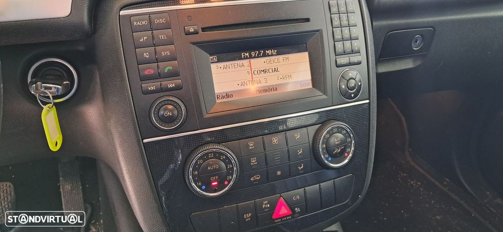 Mercedes-Benz R 300 CDi BlueEfficiency - 7