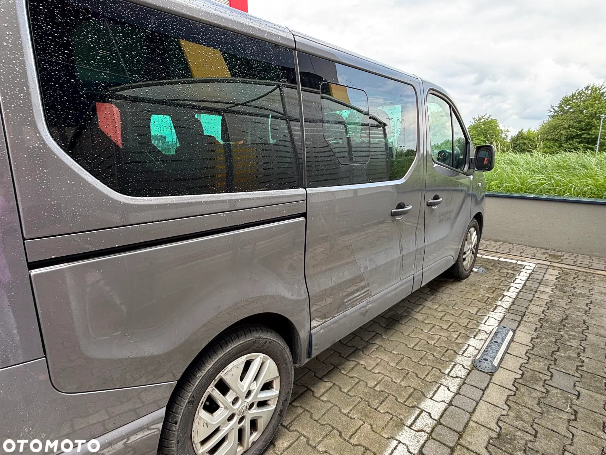 Opel Vivaro - 3
