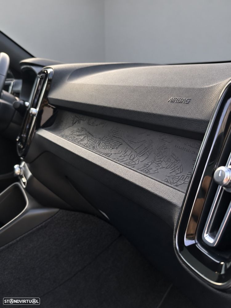 Volvo C40 Recharge Core - 10