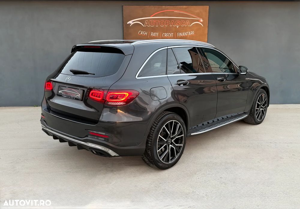 Mercedes-Benz GLC 220 d 4MATIC 9G-TRONIC AMG Line - 13