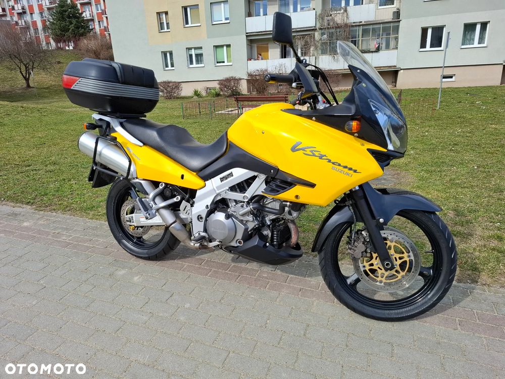 Suzuki V-STROM - 24