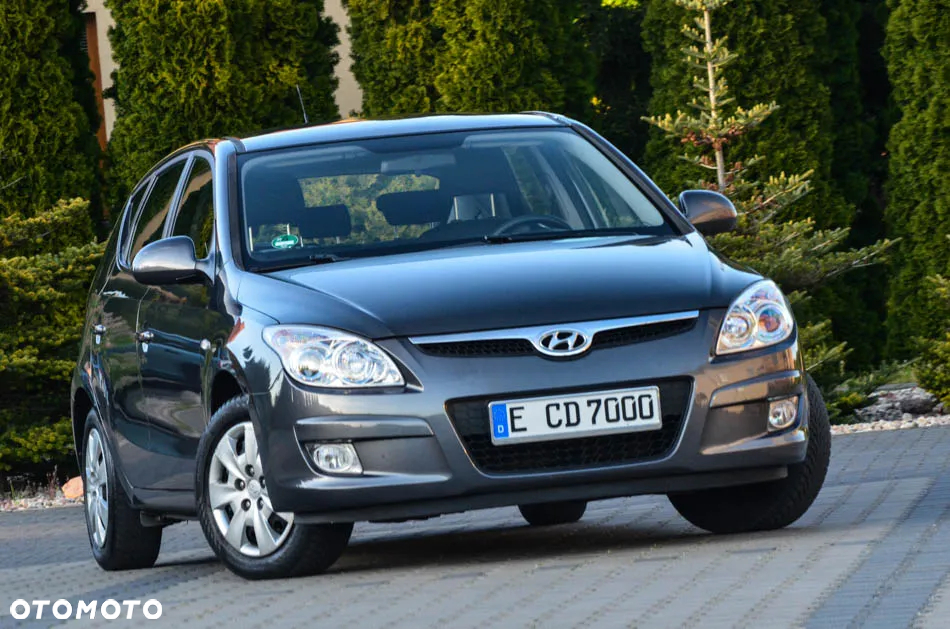 Hyundai i30 1.6 Comfort - 39