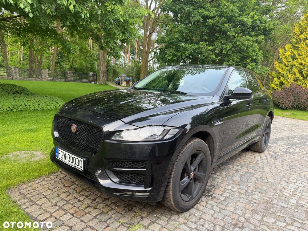 Jaguar F-Pace 2.0 i4D AWD R-Sport - 2
