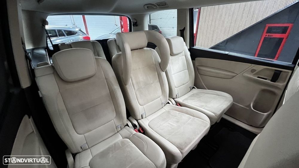 VW Sharan 2.0 TDI Blue Highline DSG - 52