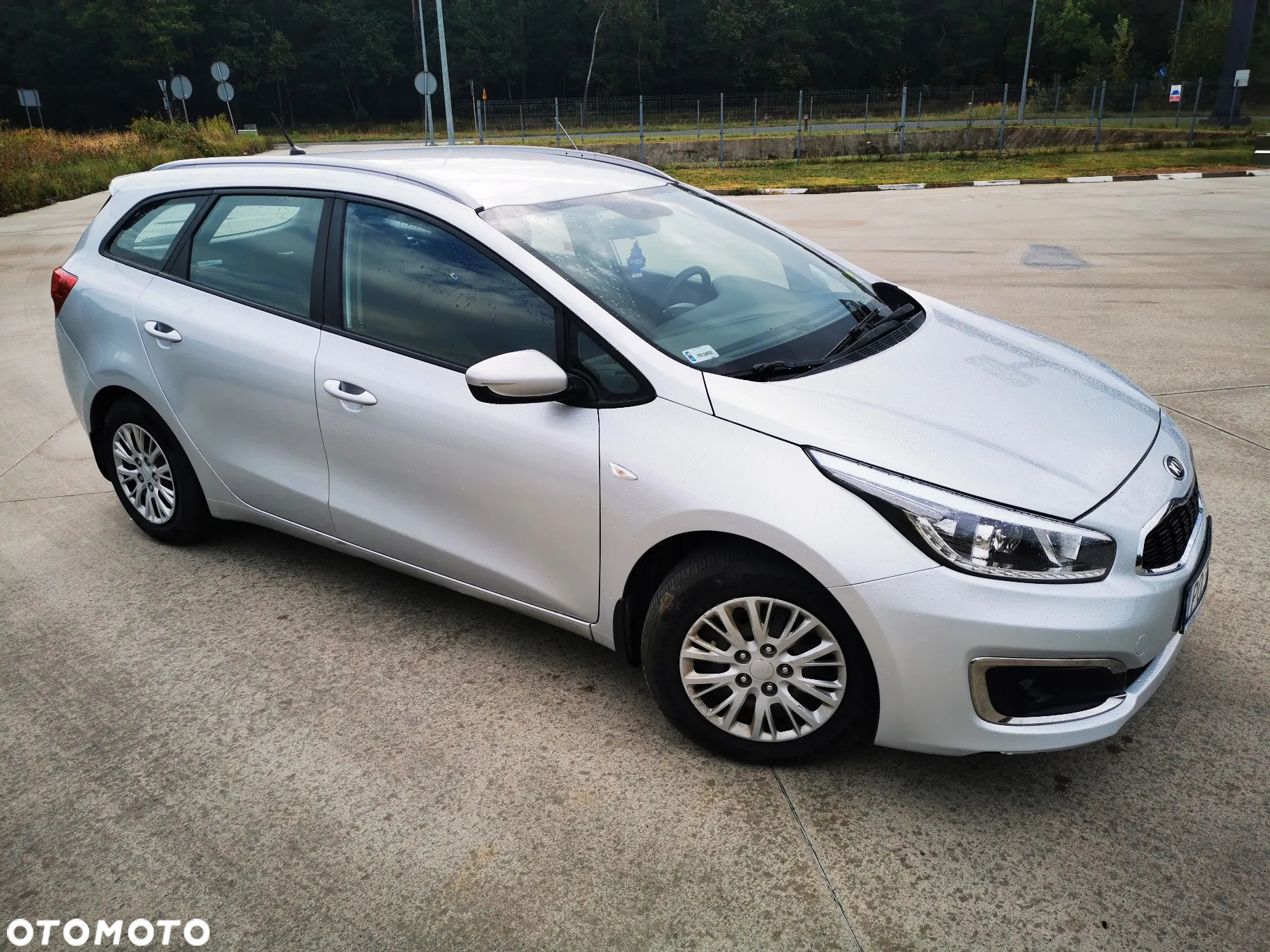 Kia Ceed Cee'd 1.4 CRDi M - 4