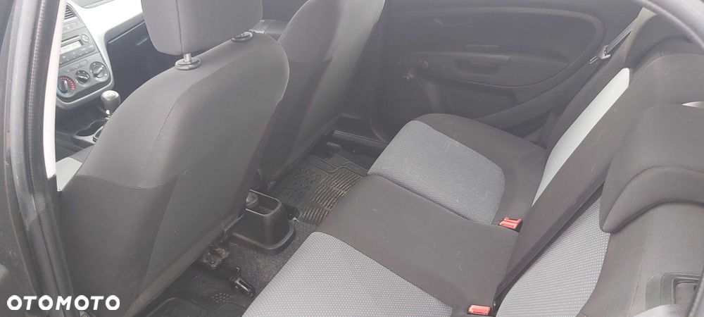Fiat Grande Punto - 7