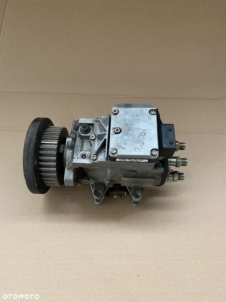 POMPA WTRYSKOWA AUDI A6 C5 A4 B6 2.5TDI PASSAT B5 059130106L - 1
