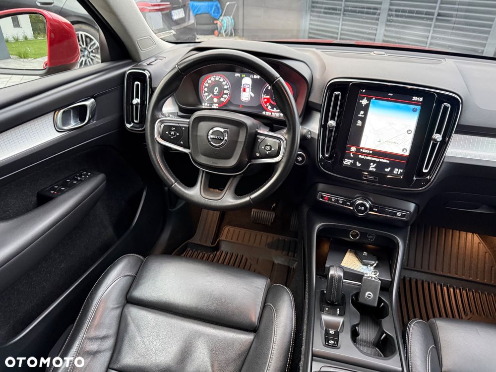 Volvo XC 40 D4 AWD - 8