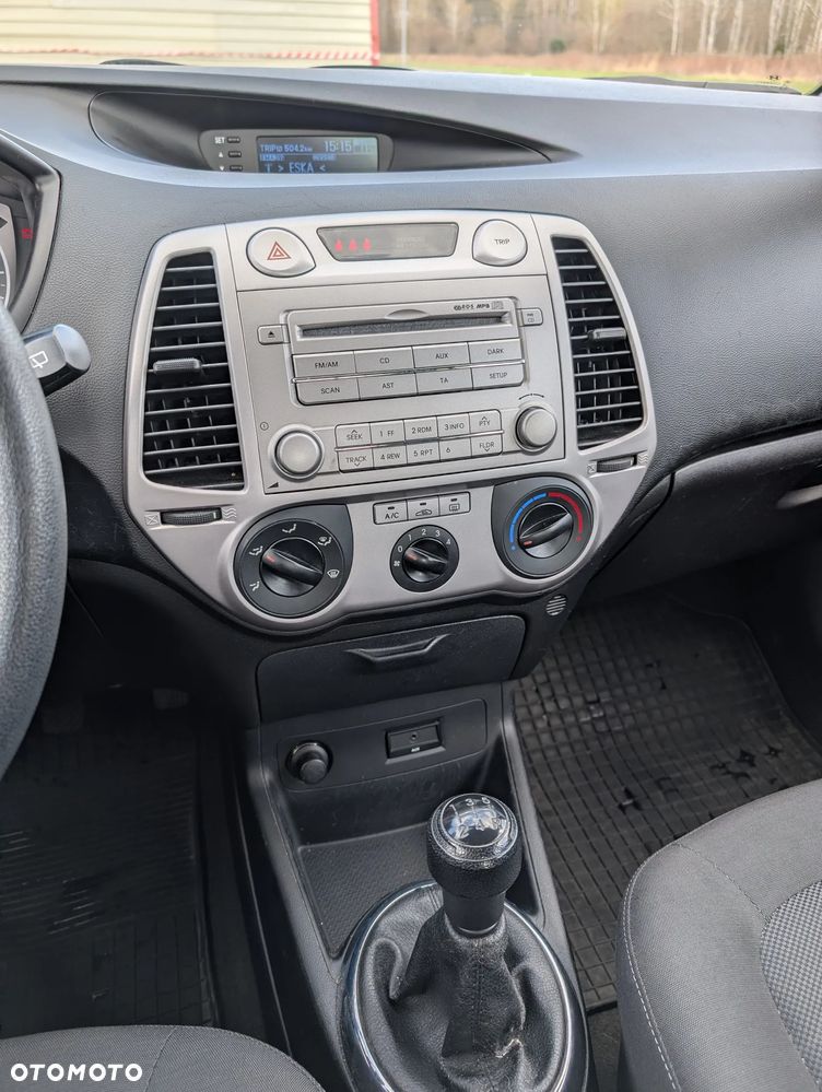 Hyundai i20 1.2 Classic EU5 - 12