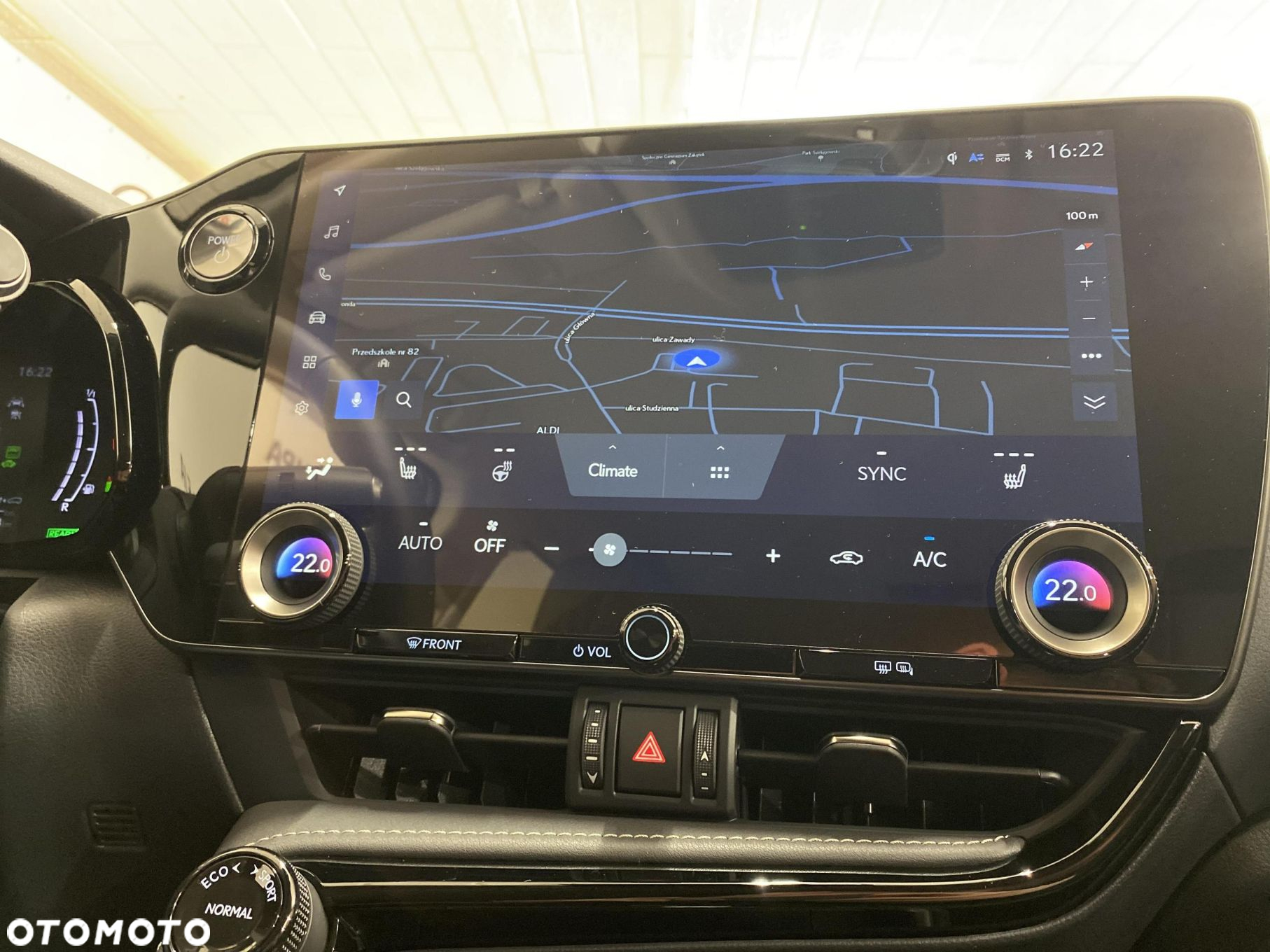 Lexus NX - 17