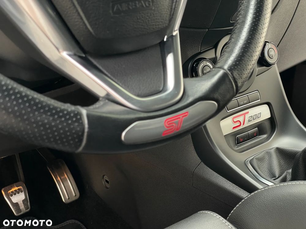 Ford Fiesta 1.6 EcoBoost ST200 - 22
