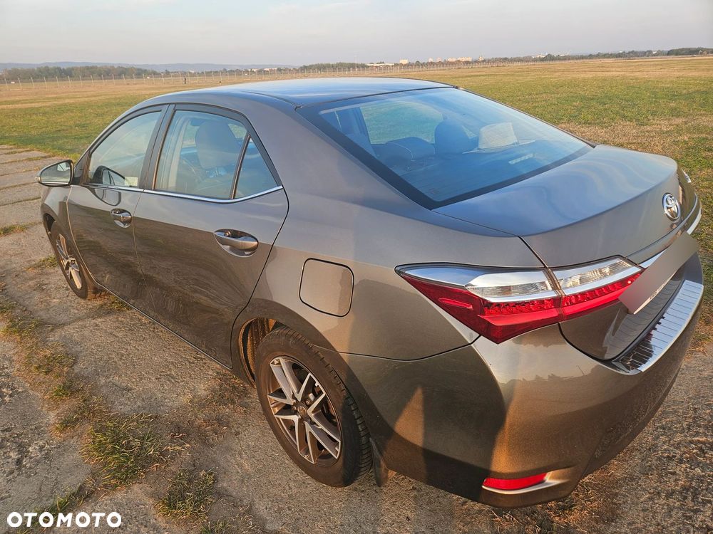 Toyota Corolla 2017 photo 4