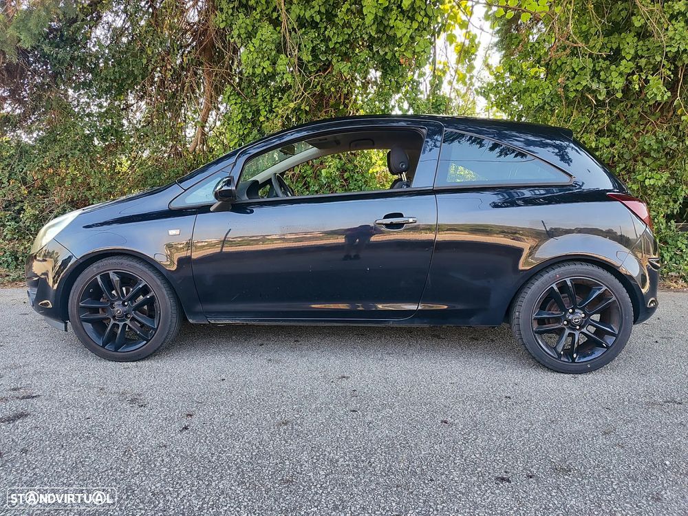 Opel Corsa 1.2 Black Edition - 8