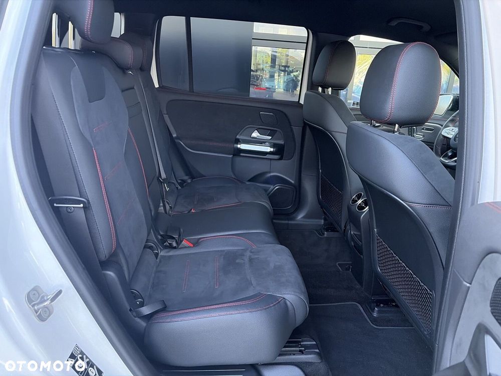 Mercedes-Benz EQB 300 66.5kWh 4-Matic AMG - 15
