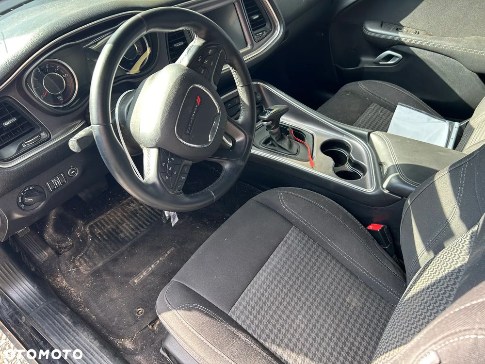 Dodge Challenger Automatik SXT Plus - 6