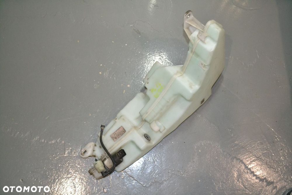AUDI A6 C6 ZBIORNICZEK PŁYNU SPRYSKIWACZY POD XENON 4F0955453 - 2