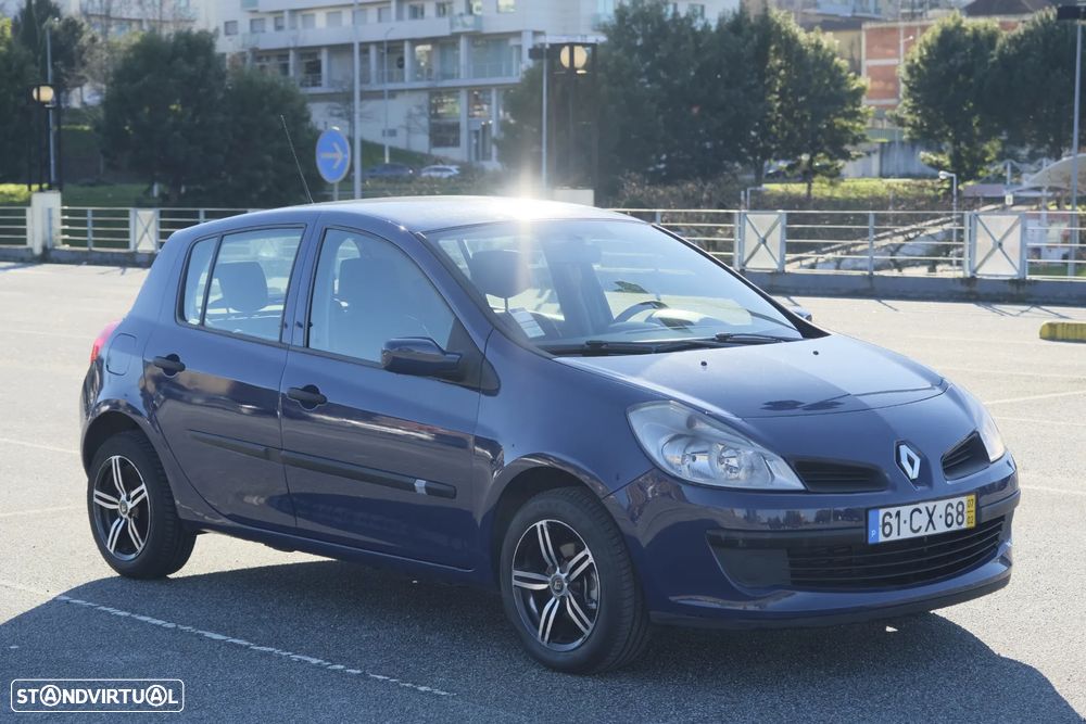 Renault Clio 1.5 dCi Confort - 1