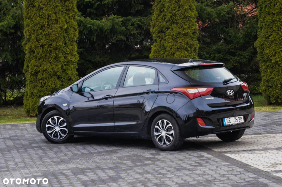 Hyundai i30 1.4 Comfort - 16