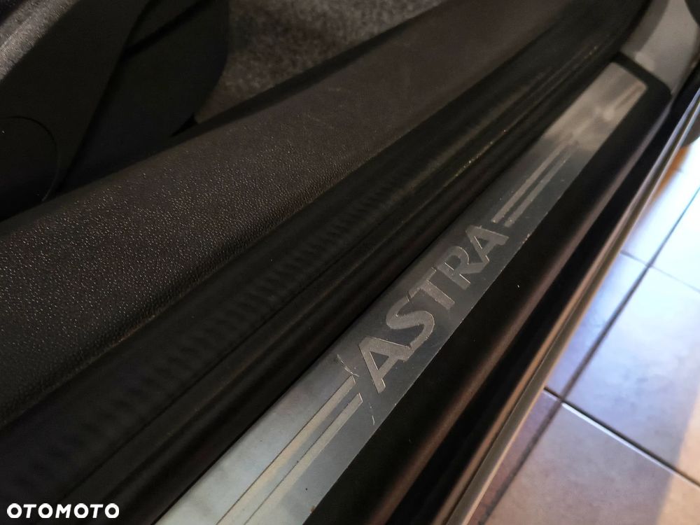 Opel Astra - 39