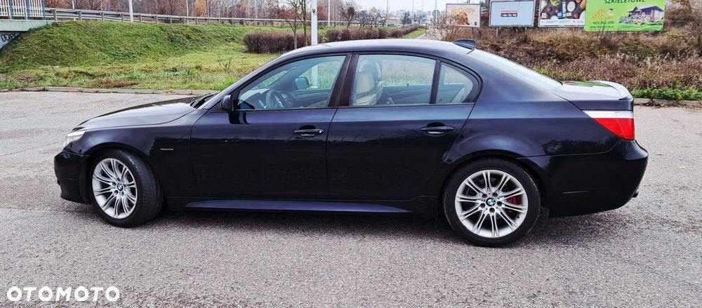 BMW Seria 5 525d - 6