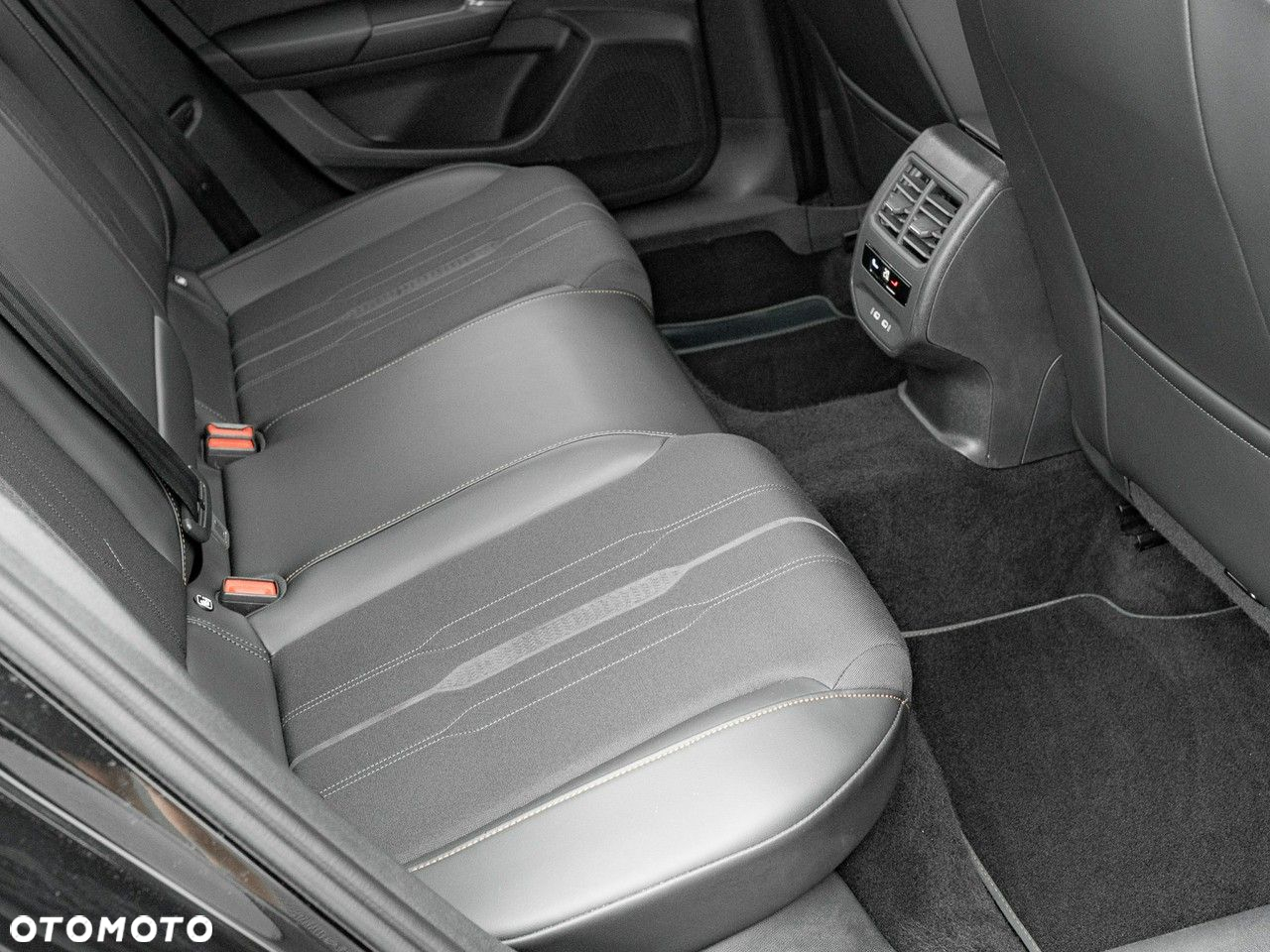 Cupra Leon 2.0 TSI VZ DSG - 29