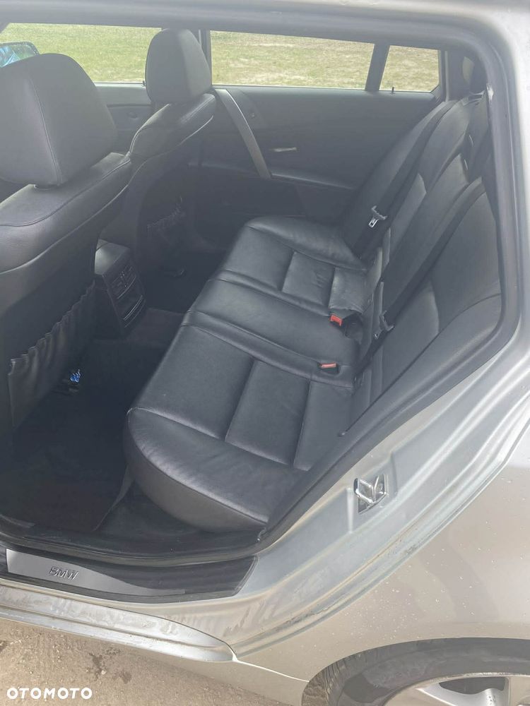 BMW Seria 5 - 11