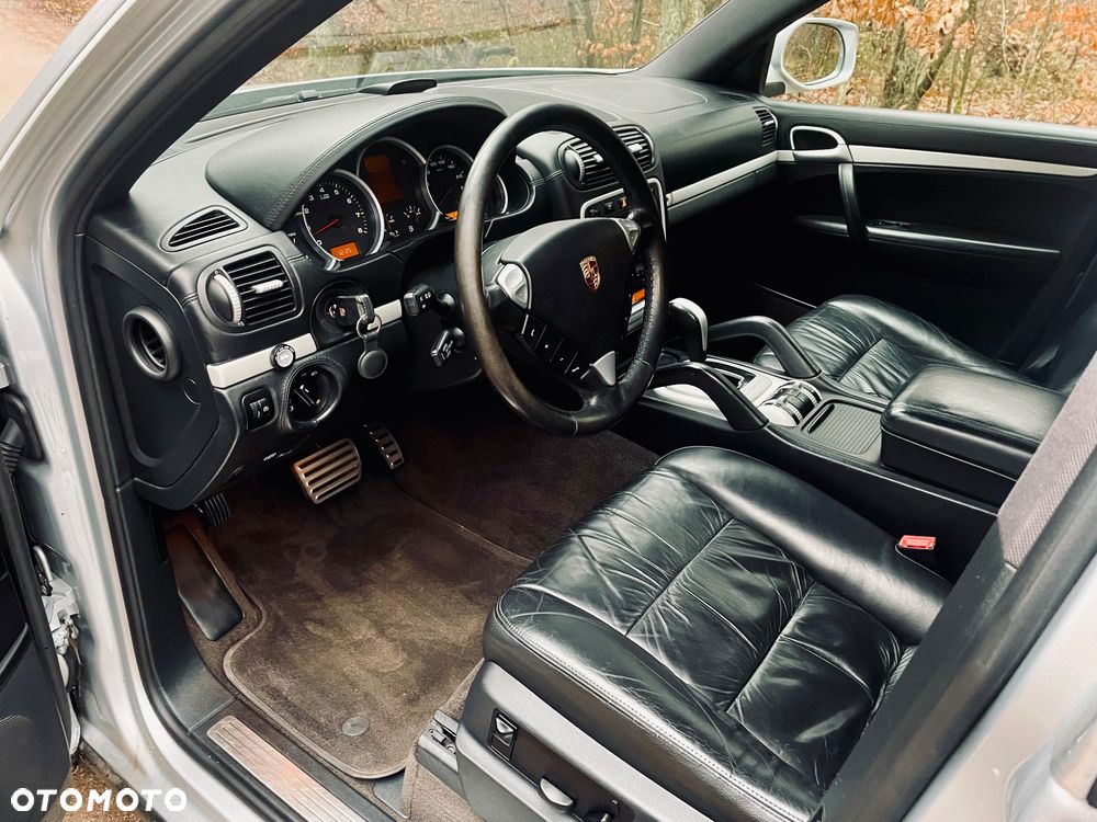 Porsche Cayenne S Tiptronic - 8