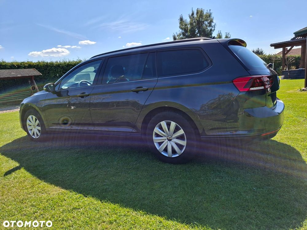 Volkswagen Passat Variant 2.0 TDI BMT Trendline - 2
