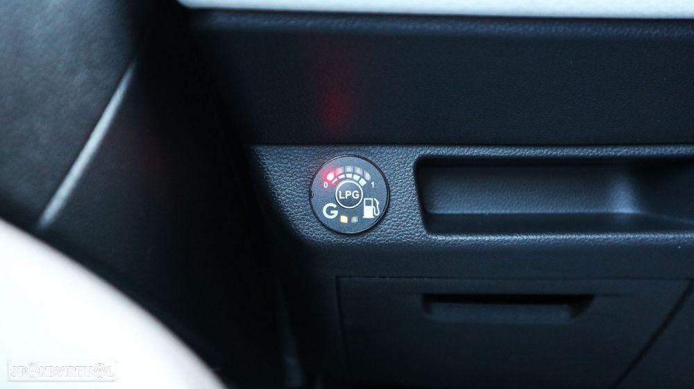Renault Clio 1.0 TCe Limited Bi-Fuel - 15