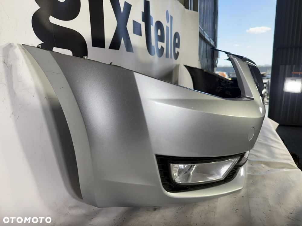 Skoda Octavia III Zderzak Przód Przedni Zwykły LA7W 12-16 5E0807221 - 5