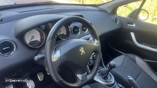 Peugeot 308 1.6 e-HDi Sportium CVM6 - 12