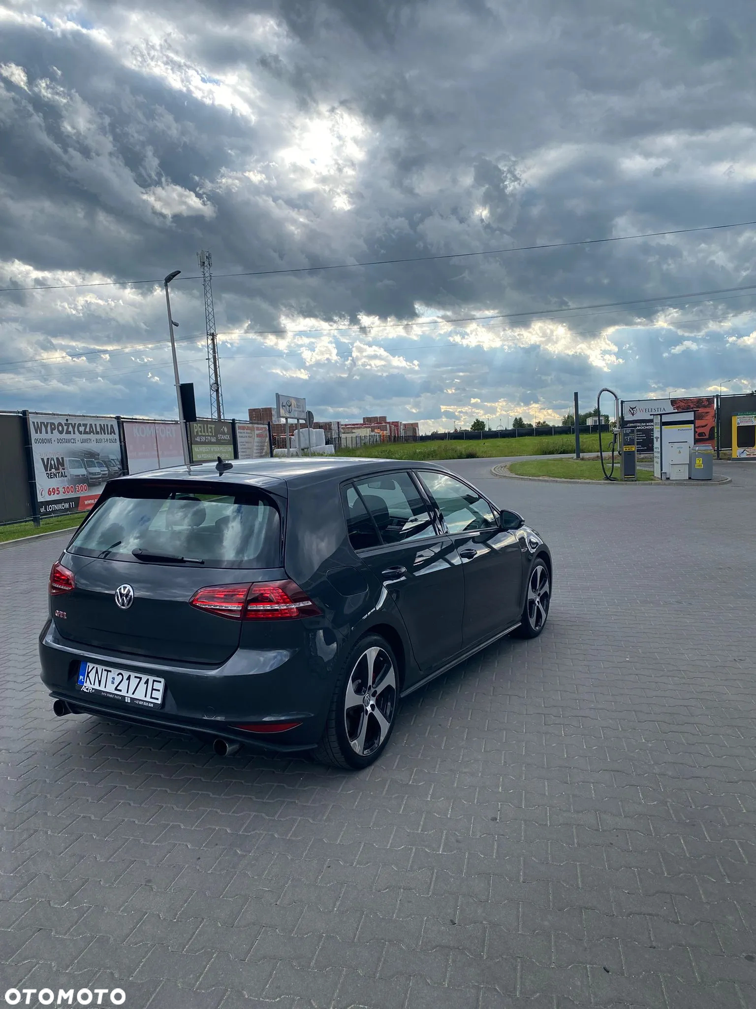 Volkswagen Golf VIII 2.0 TSI GTI DSG - 22