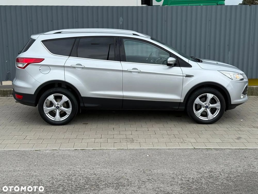 Ford Kuga 2.0 TDCi 2x4 SYNC - 2
