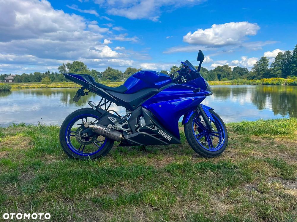 Yamaha YZF - 2