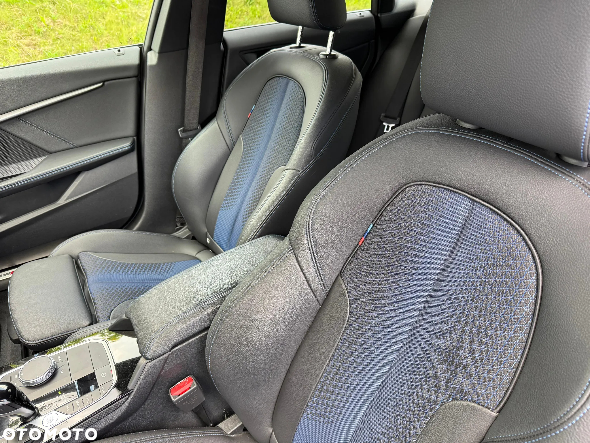 BMW Seria 2 220i M Sport - 12