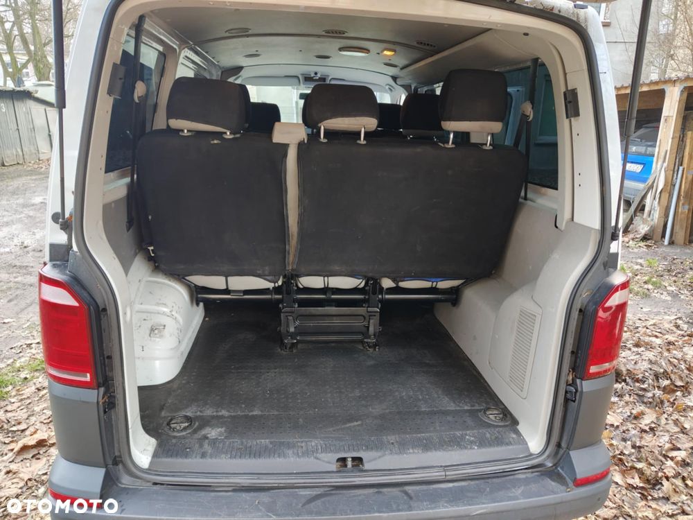 Volkswagen Caravelle 2.0 TDI L1 Comfortline DSG - 6