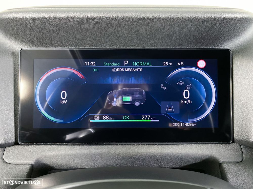 BYD Atto 2 45.1 kWh Active - 11