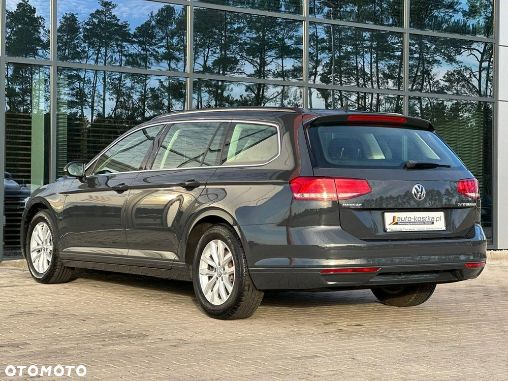 Volkswagen Passat Variant - 9